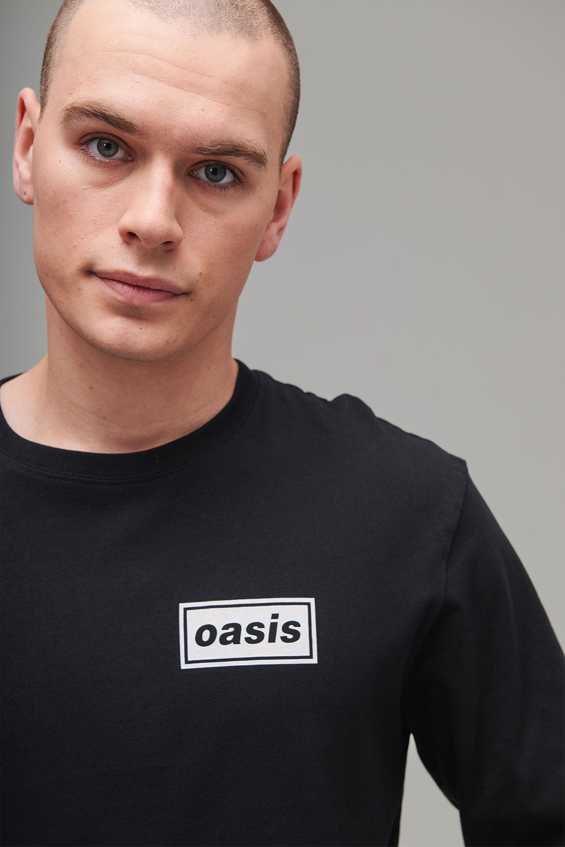 Live '25 Tour Logo Long Sleeve T-Shirt Black