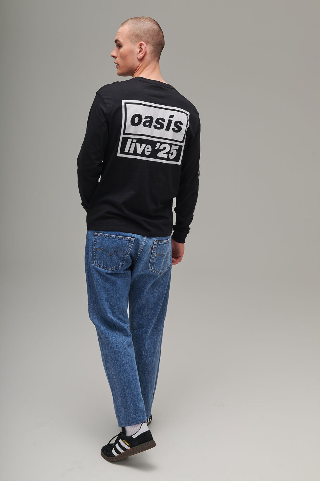 Live '25 Tour Logo Long Sleeve T-Shirt Black